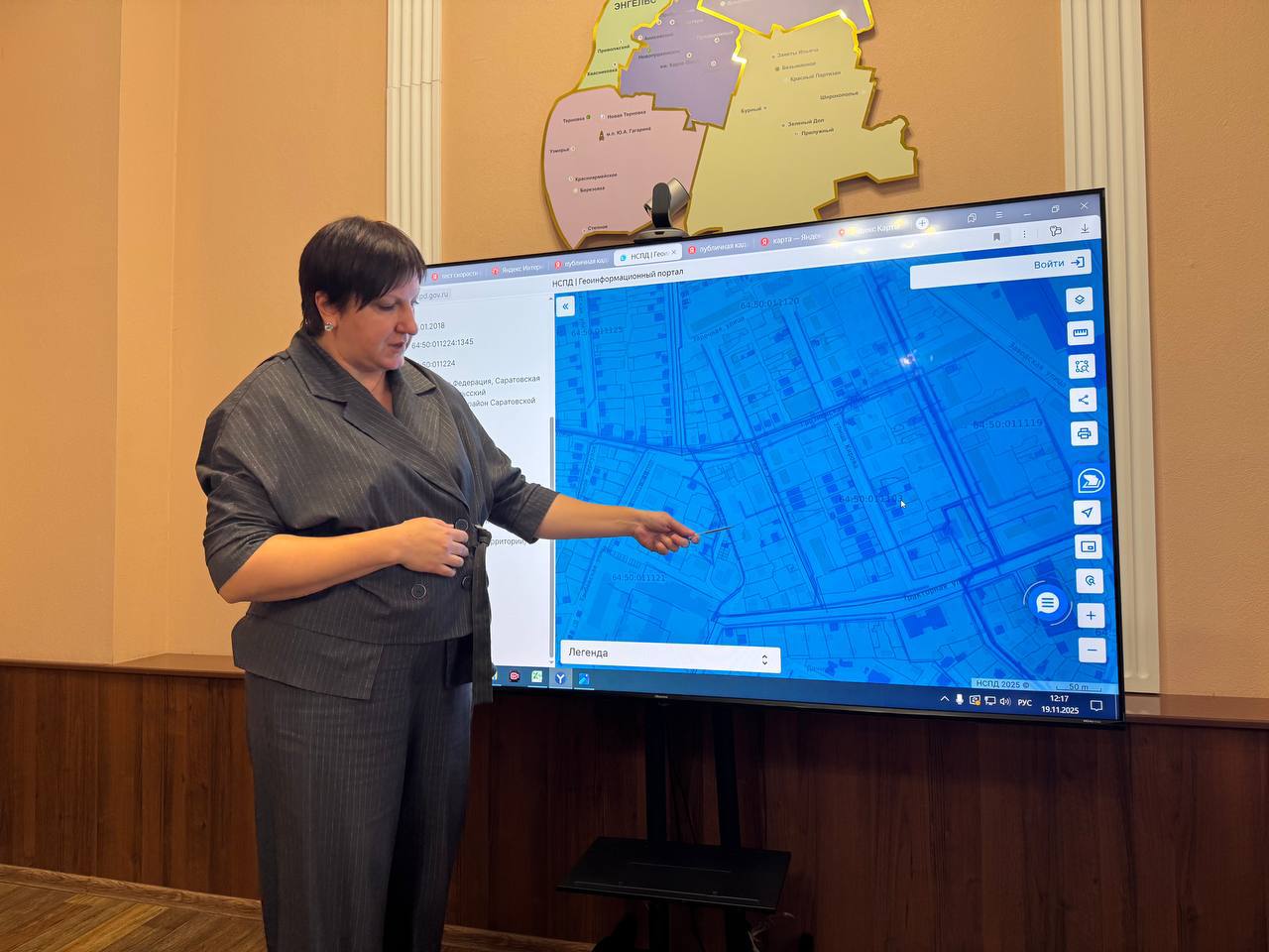 В соответствии с решением районного Собрания депутатов, которое было принято в этом году в рамках майской сессии, после сноса аварийного жилого фонда освобожденные земельные участки в Энгельсcком районе будут использоваться... В соответствии с решением районного Собрания депутатов, которое было принято в этом году в рамках майской сессии, после сноса аварийного жилого фонда освобожденные земельные участки в Энгельсcком районе будут использоваться...