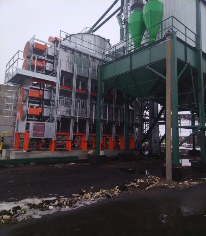 В Романовском районе запустили новые зерносушильные комплексы В Романовском районе запустили новые зерносушильные комплексы