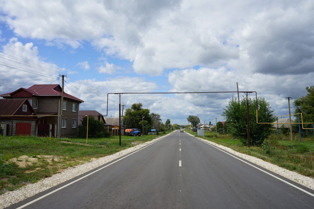 В Балашовском районе отремонтировали дорогу к сосне, исполняющей желания В Балашовском районе отремонтировали дорогу к сосне, исполняющей желания