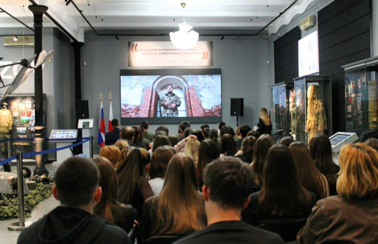 Герой СВО посоветовал писать письма на фронт Герой СВО посоветовал писать письма на фронт