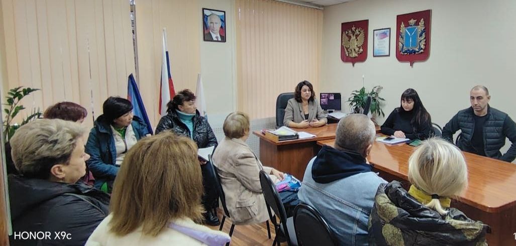 В администрации Безымянского муниципального образования в целях оказания содействия в оформлении объектов в собственность была организована встреча жителей с кадастровыми инженерами