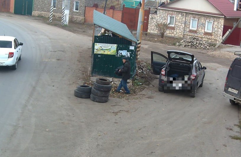 В Энгельсе за незаконный сброс мусора возбуждено 23 административных дела В Энгельсе за незаконный сброс мусора возбуждено 23 административных дела