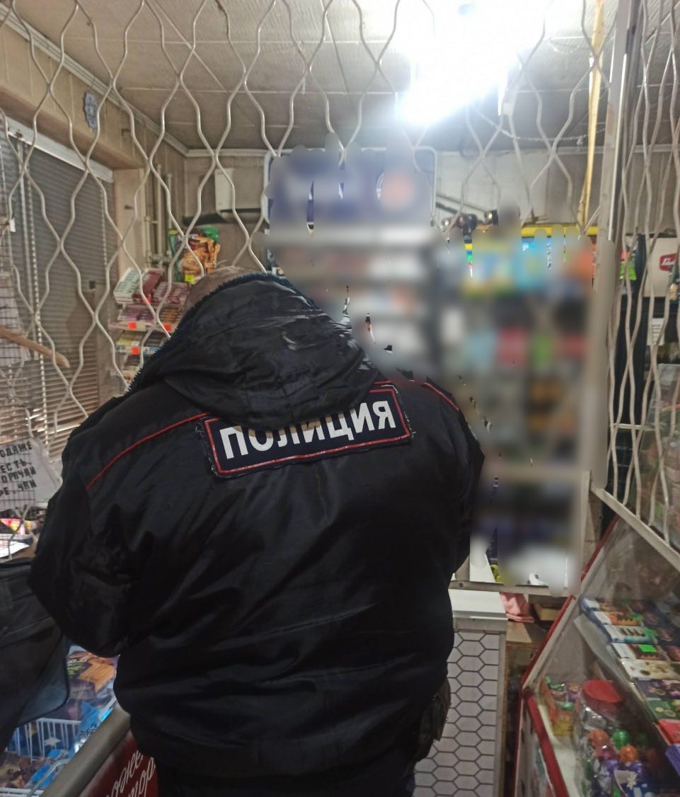 Предпринимателя накажут за продажу алкоголя на остановке