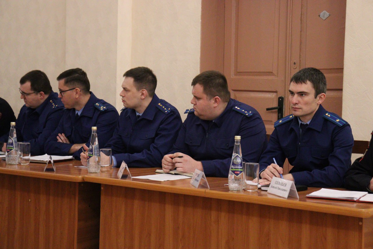 В Петровске в межведомственном формате обсудили актуальные вопросы национальной политики В Петровске в межведомственном формате обсудили актуальные вопросы национальной политики