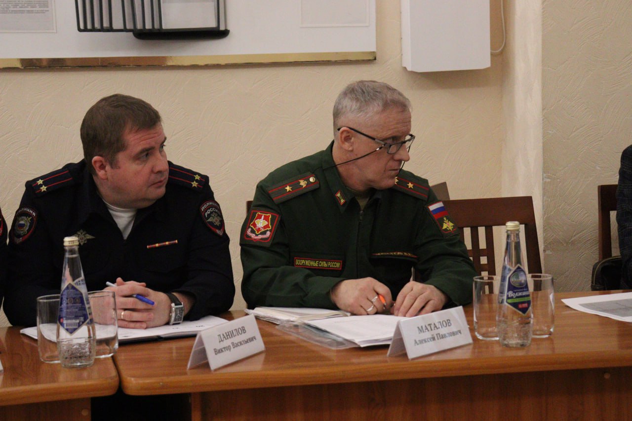 В Петровске в межведомственном формате обсудили актуальные вопросы национальной политики В Петровске в межведомственном формате обсудили актуальные вопросы национальной политики