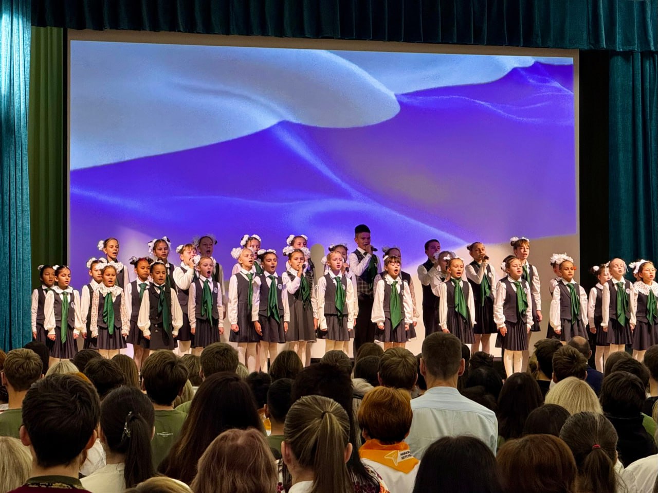 В Саратове завершился региональный форум «Сердце региона: новые силы патриотизма» В Саратове завершился региональный форум «Сердце региона: новые силы патриотизма»