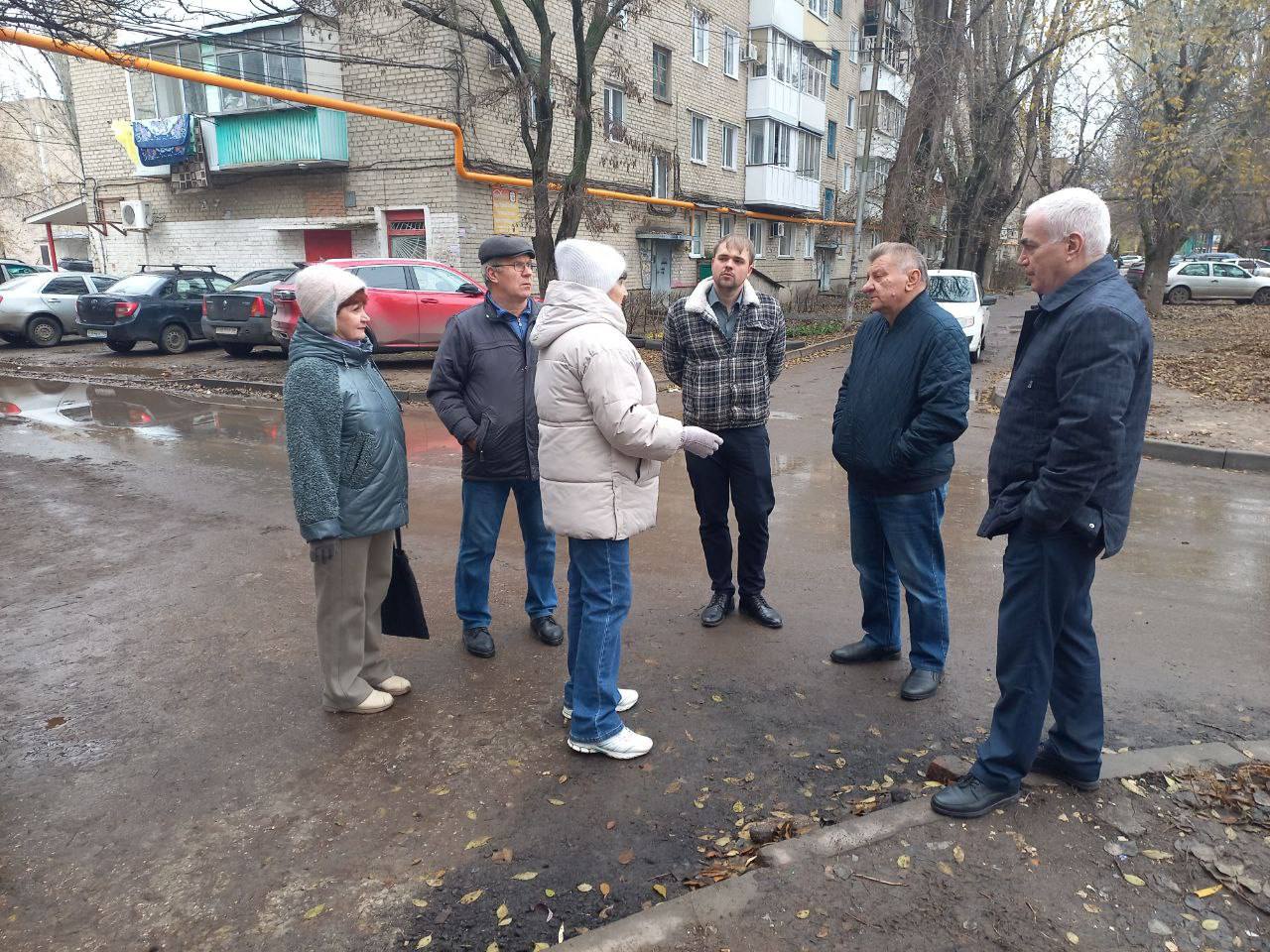 На очередном заседании штаба по благоустройству поручил усилить работу представителей комитета ЖКХ и муниципального жилищного контроля на предмет проверки обустройства контейнерных площадок На очередном заседании штаба по благоустройству поручил усилить работу представителей комитета ЖКХ и муниципального жилищного контроля на предмет проверки обустройства контейнерных площадок