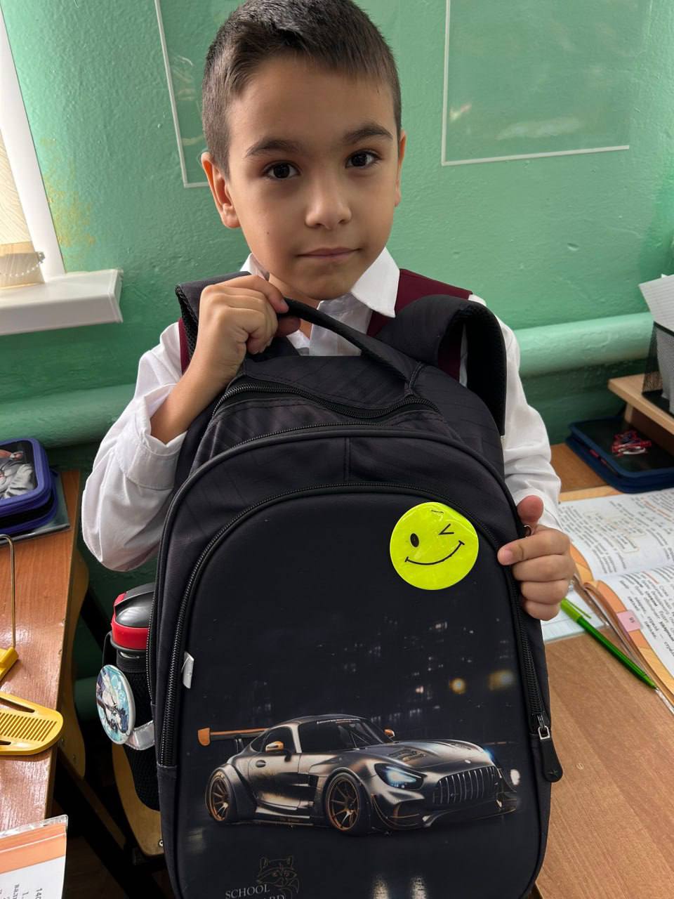 Пугачевские госавтоинспекторы совместно с представителями отряда ЮИД и «Родительского патруля» проверили наличие у школьников световозвращающих элементов Пугачевские госавтоинспекторы совместно с представителями отряда ЮИД и «Родительского патруля» проверили наличие у школьников световозвращающих элементов