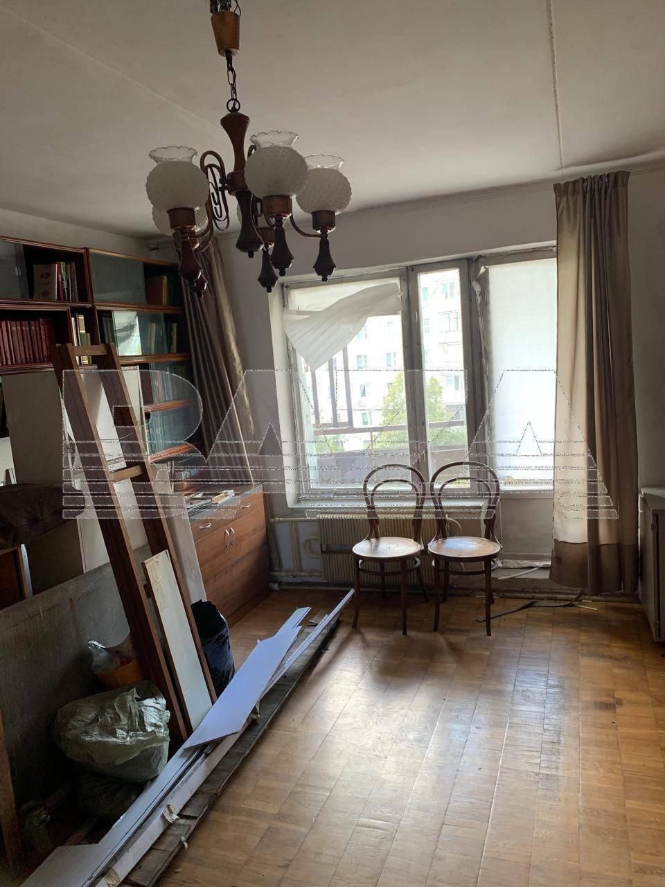 Московский пенсионер обманул жительницу Саратова в стиле "схемы Долиной", пишет BAZA Московский пенсионер обманул жительницу Саратова в стиле "схемы Долиной", пишет BAZA