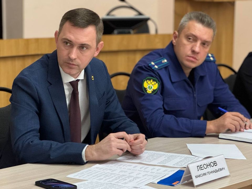 ������ ������������ ��������������� ��������� � ���������� ������������ ������������ � ����������� ������ ����� �� ������ ��������