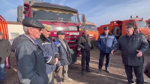 В Балаково встретился с теми, от кого зависит чистота в городе