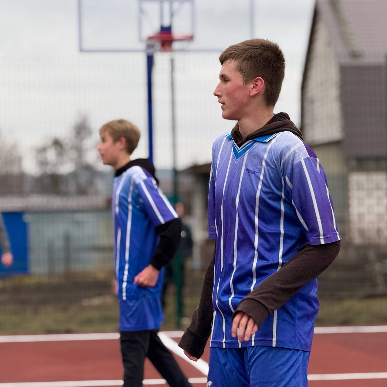 Яркий матч на новой площадке Яркий матч на новой площадке