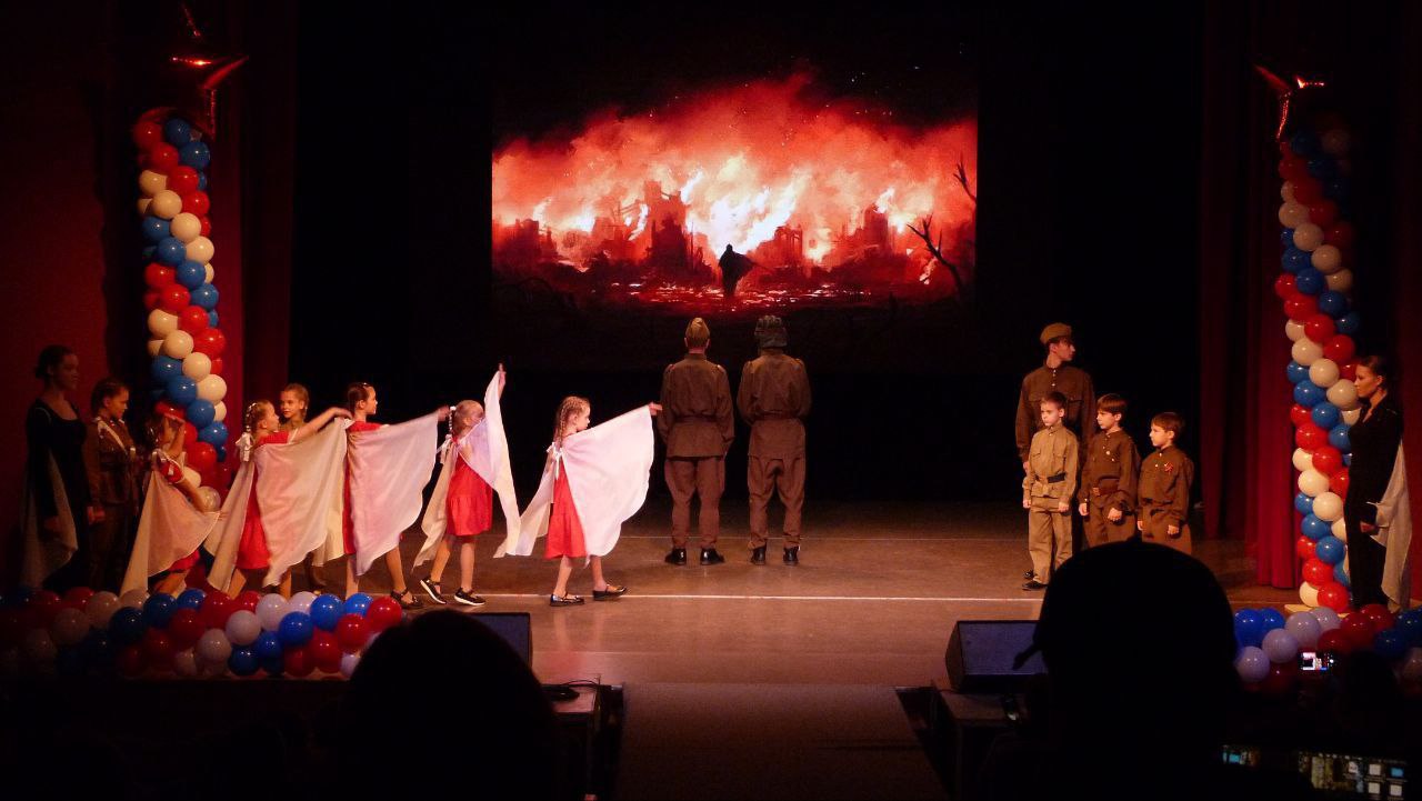 В Саратове подвели итоги IX Патриотического форума «Победители» В Саратове подвели итоги IX Патриотического форума «Победители»