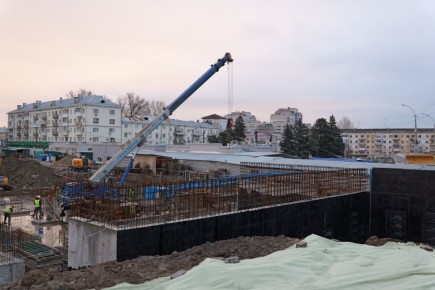 Министр транспорта ознакомился с ходом строительства железнодорожного вокзала