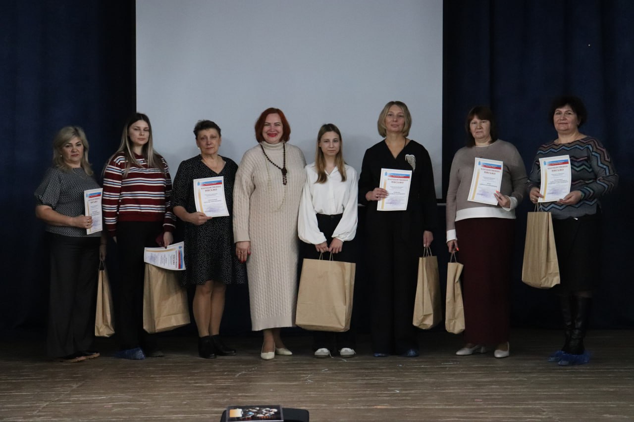 В Саратове прошел юбилейный форум приемных семей «Тепло родного дома» В Саратове прошел юбилейный форум приемных семей «Тепло родного дома»