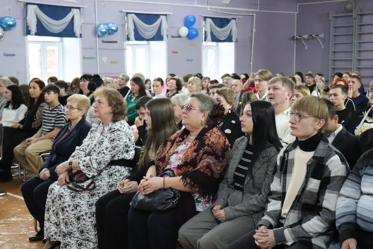 В Саратове прошел юбилейный форум приемных семей «Тепло родного дома» В Саратове прошел юбилейный форум приемных семей «Тепло родного дома»