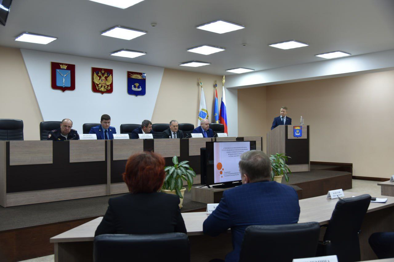 Сегодня провели постоянно действующее совещание Сегодня провели постоянно действующее совещание