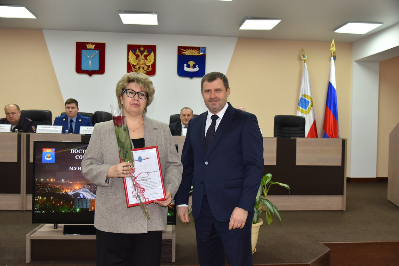 Педагогов Балаковского района наградили за подготовку участников премии «Экология – дело каждого» Педагогов Балаковского района наградили за подготовку участников премии «Экология – дело каждого»