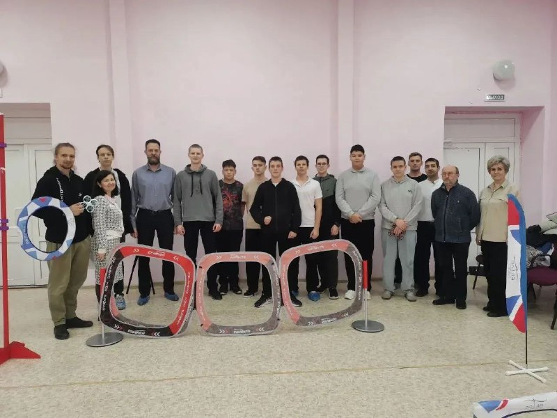 На площадке школы п. Пробуждение прошел муниципальный этап интеллектуальной олимпиады Приволжского федерального округа среди школьников и студентов в направлениях по управлению и программированию БПЛА На площадке школы п. Пробуждение прошел муниципальный этап интеллектуальной олимпиады Приволжского федерального округа среди школьников и студентов в направлениях по управлению и программированию БПЛА