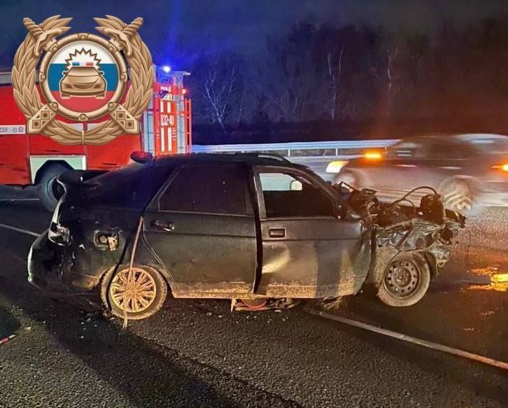 В Красноармейском районе сотрудники полиции устанавливают обстоятельства ДТП с погибшим В Красноармейском районе сотрудники полиции устанавливают обстоятельства ДТП с погибшим