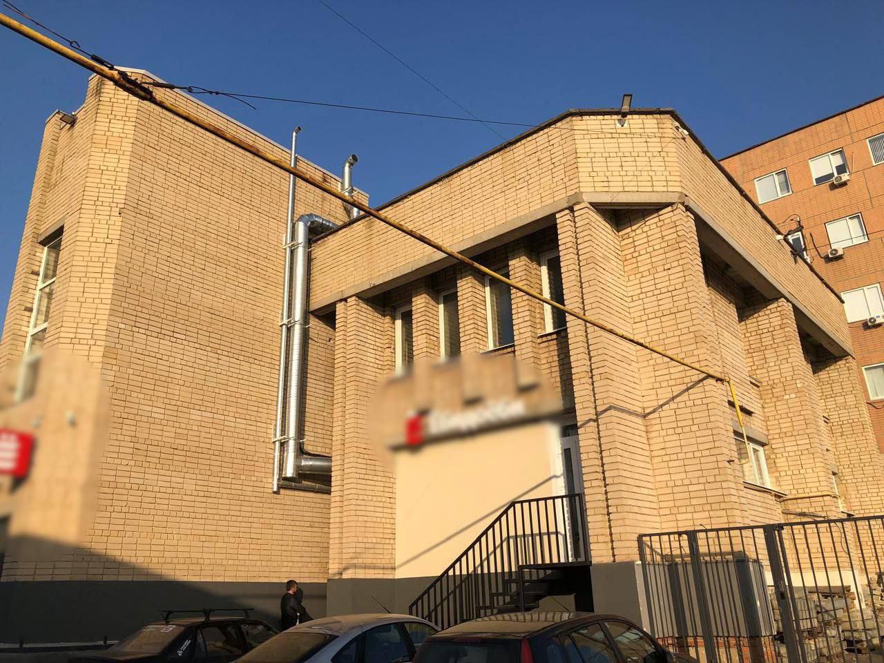 Администрацией города подан иск о демонтаже вывески