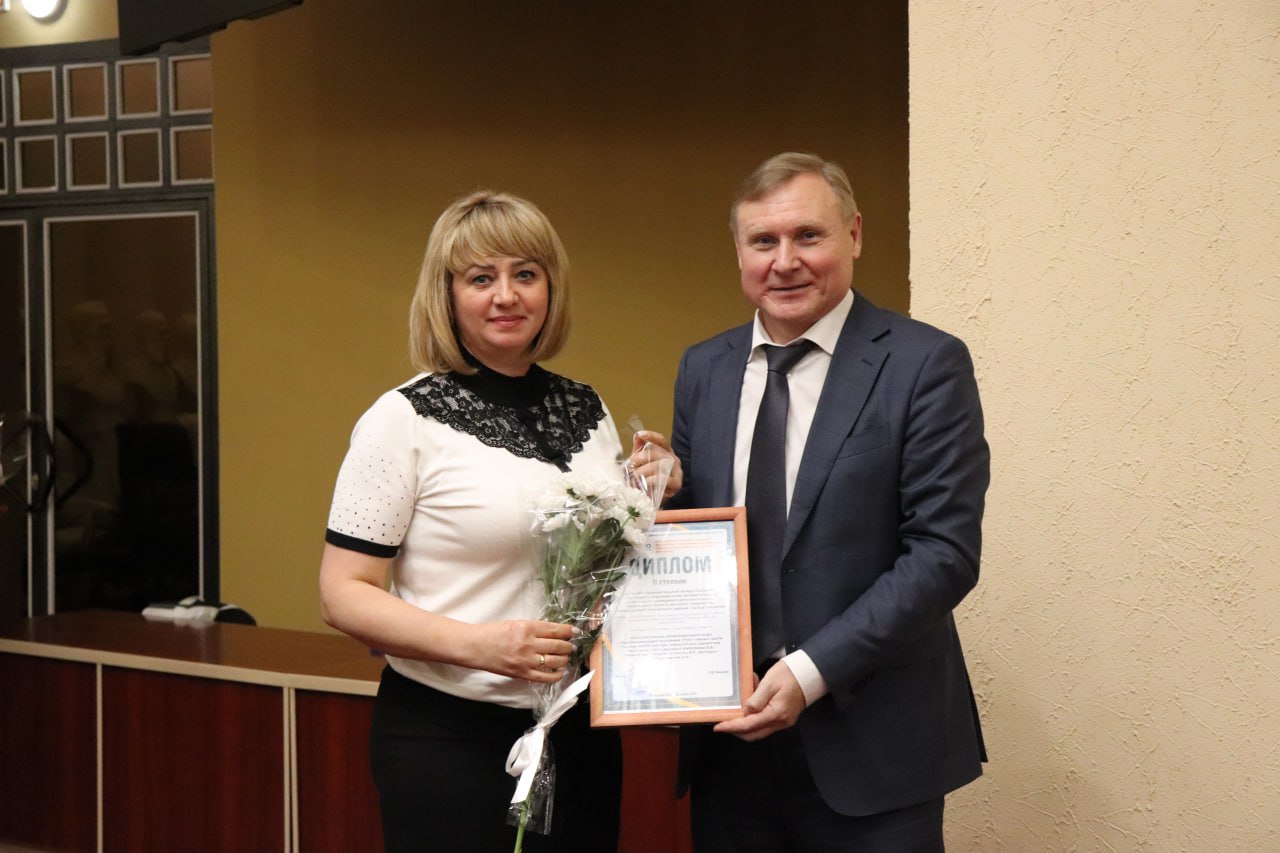 В Саратовской области внедряется единая система воспитания в детских оздоровительных лагерях В Саратовской области внедряется единая система воспитания в детских оздоровительных лагерях