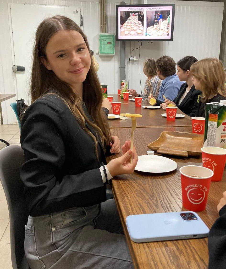 Школьники Саратова познакомились с работой современной сыроварни Школьники Саратова познакомились с работой современной сыроварни