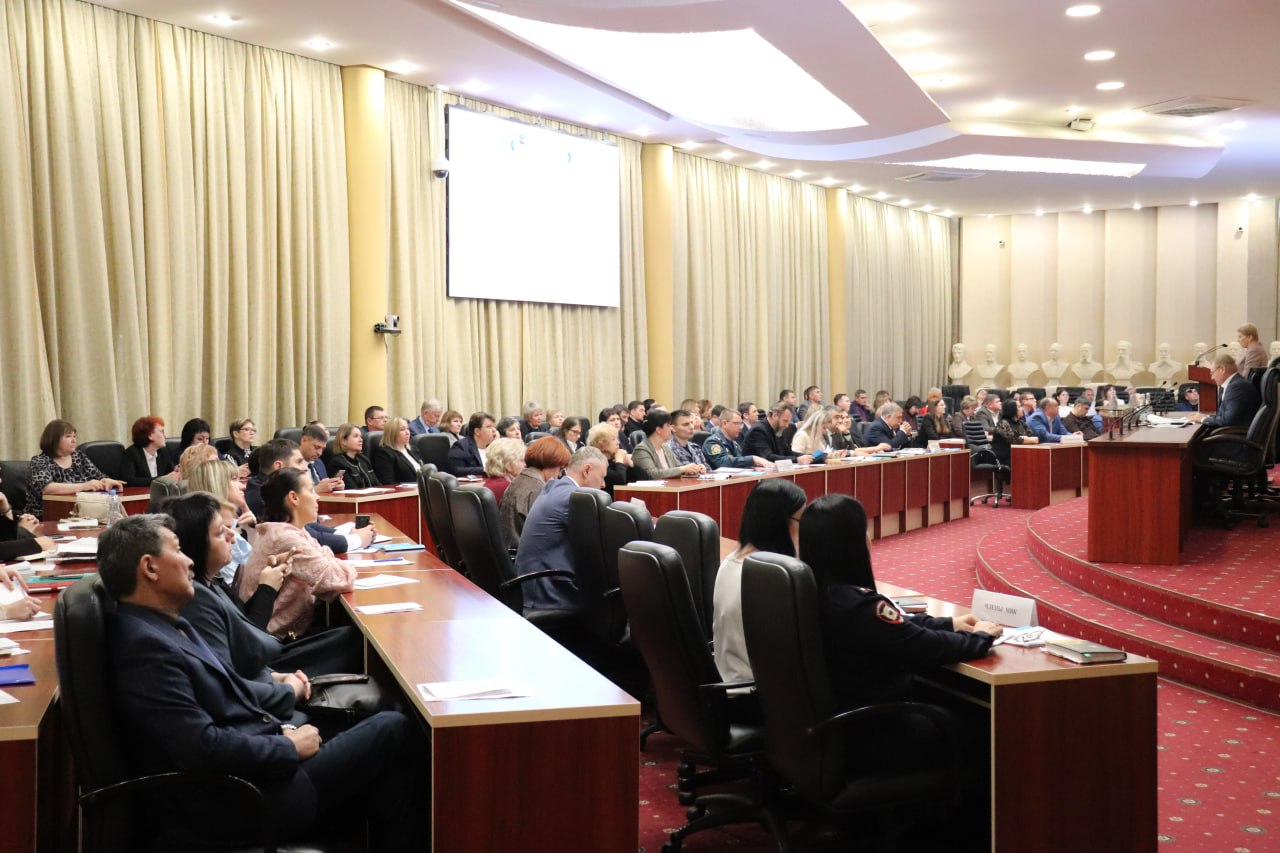 В Саратовской области внедряется единая система воспитания в детских оздоровительных лагерях В Саратовской области внедряется единая система воспитания в детских оздоровительных лагерях