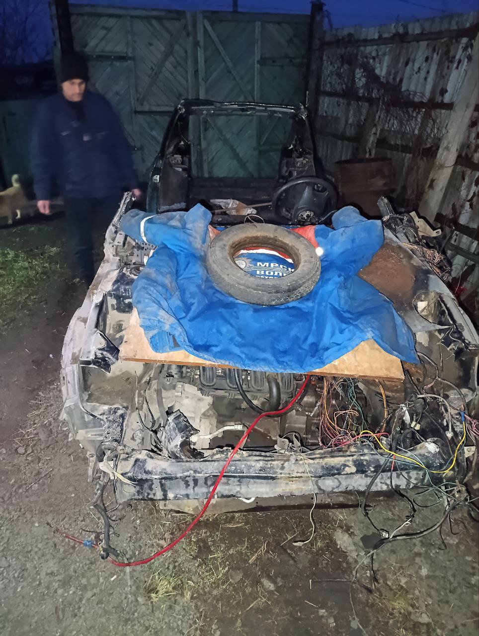 В кабриолеты поневоле. Полицейские установили судьбу угнанной в Гагаринском районе «приоры» В кабриолеты поневоле. Полицейские установили судьбу угнанной в Гагаринском районе «приоры»