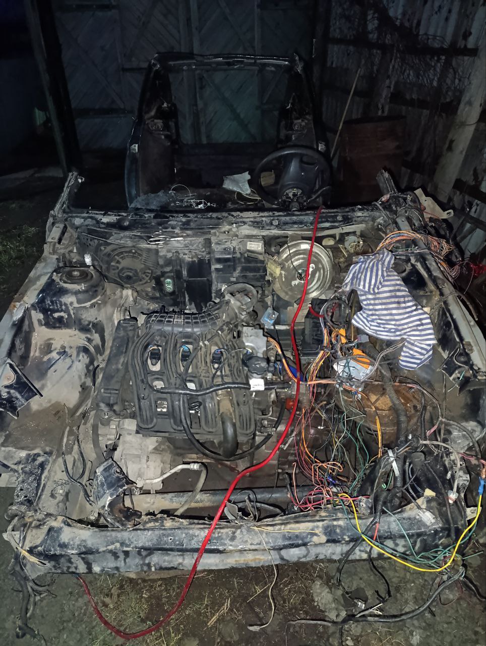 В кабриолеты поневоле. Полицейские установили судьбу угнанной в Гагаринском районе «приоры» В кабриолеты поневоле. Полицейские установили судьбу угнанной в Гагаринском районе «приоры»