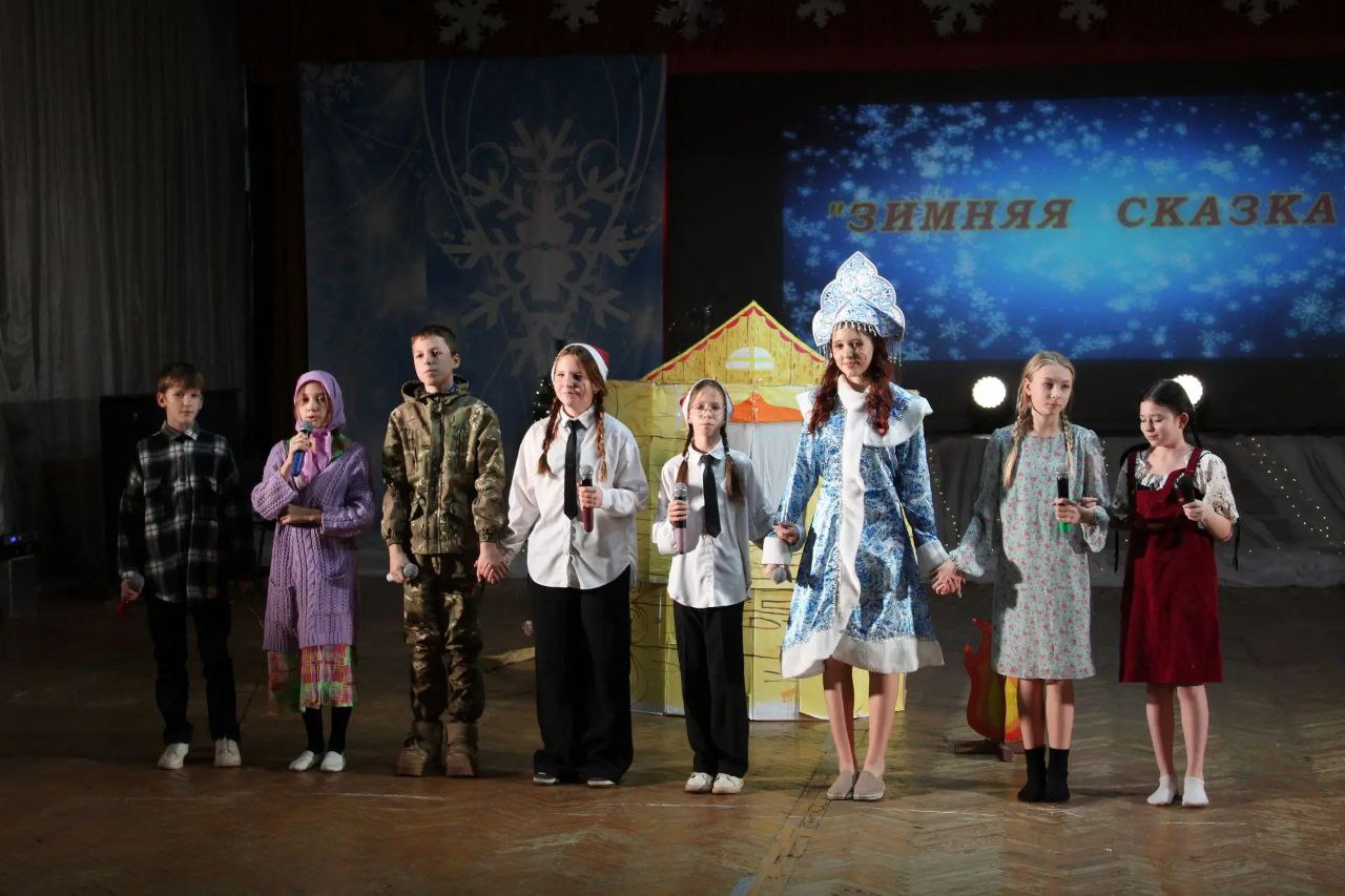 В преддверии новогодних праздников в Саратове состоялся яркий и незабываемый городской конкурс «Я – Снегурочка!» В преддверии новогодних праздников в Саратове состоялся яркий и незабываемый городской конкурс «Я – Снегурочка!»