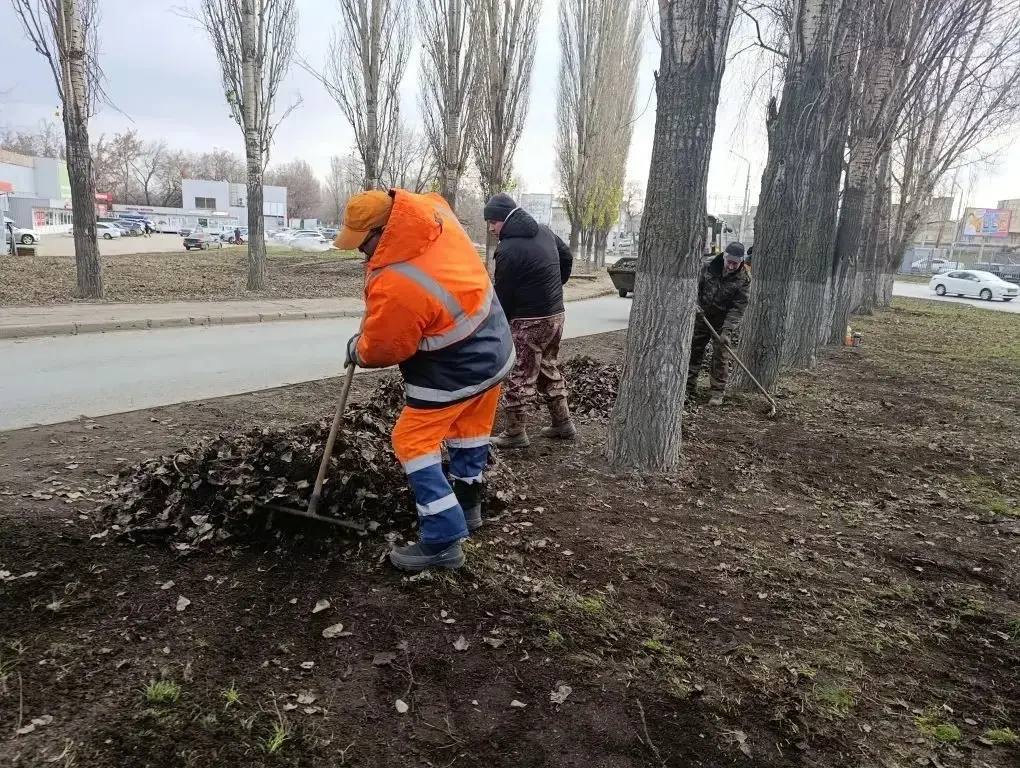 Продолжаются мероприятия по благоустройству города Продолжаются мероприятия по благоустройству города