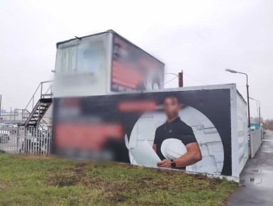 В Балаково продолжается контроль исполнения предписаний по устранению нарушений дизайн-кода вывесок