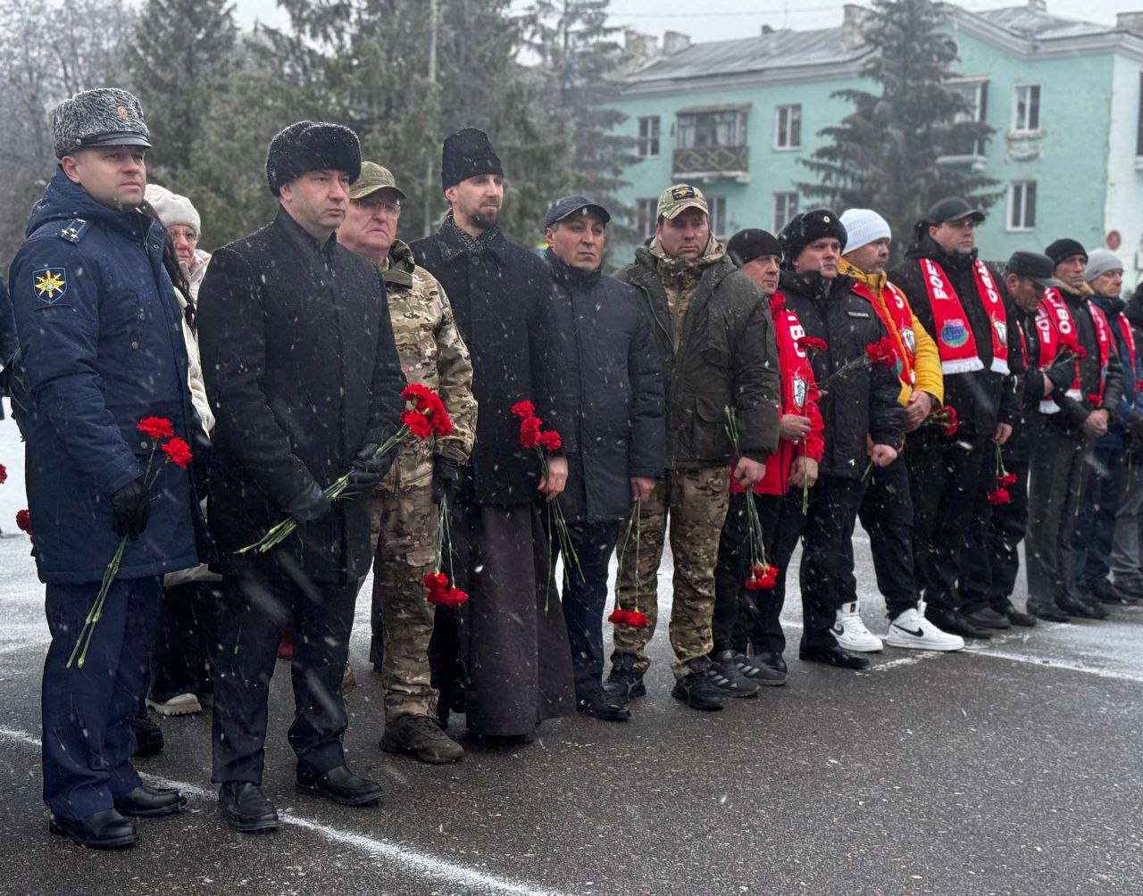 День Героев Отечества: получатели услуг и сотрудники социозащитных учреждений региона принимают участие в патриотических мероприятиях День Героев Отечества: получатели услуг и сотрудники социозащитных учреждений региона принимают участие в патриотических мероприятиях