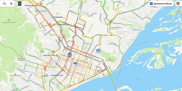 В Саратове первый снег привел к 10-балльным пробкам на дорогах