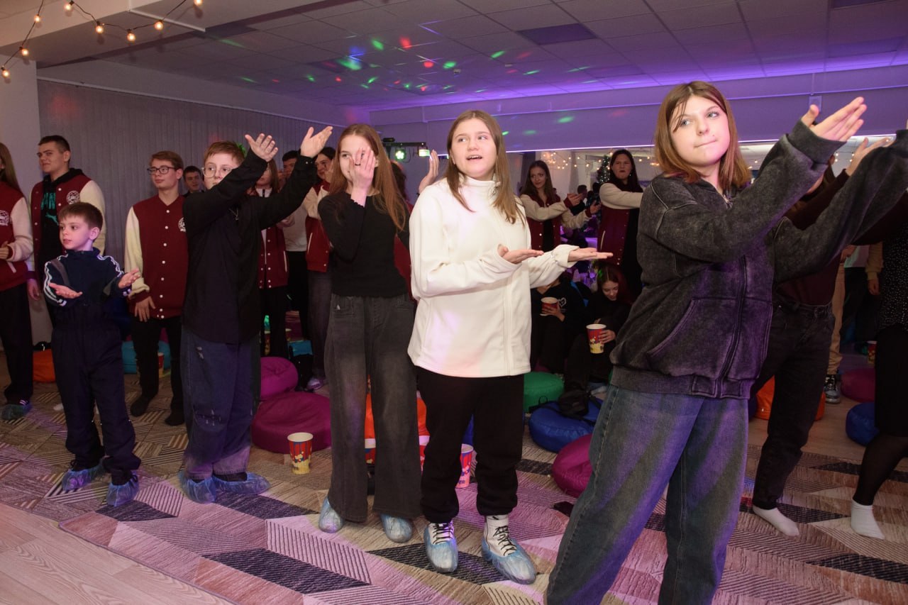 В Молодежном центре отпраздновали День добровольца В Молодежном центре отпраздновали День добровольца