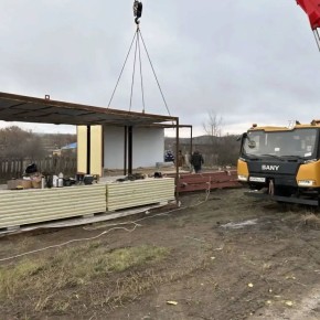 Продолжается строительство модульного ФАПа в селе Бобровка Красноармейского района