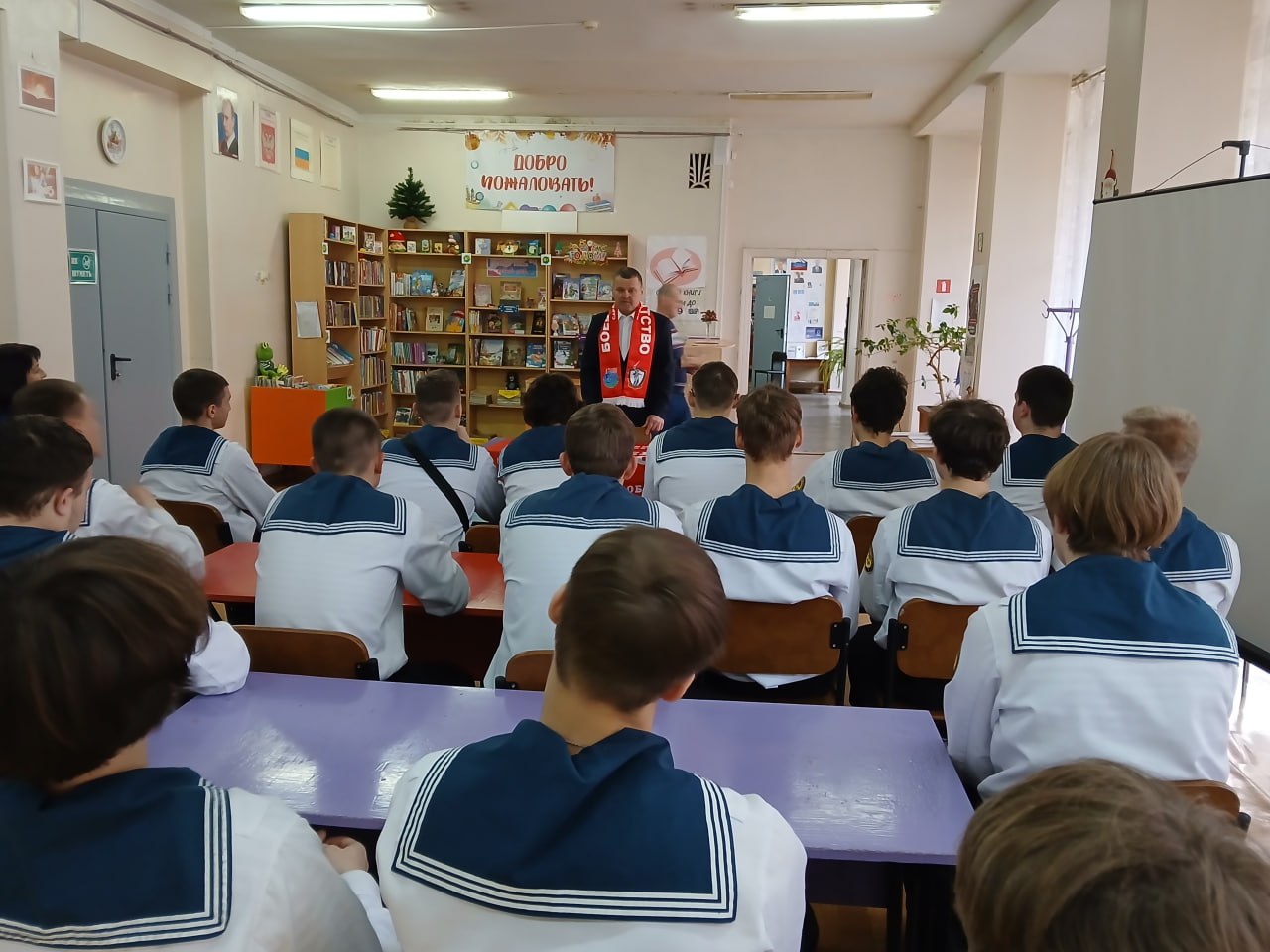 "Земляки - герои СВО": в городской библиотеке провели патриотический час "Земляки - герои СВО": в городской библиотеке провели патриотический час