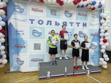 Балаковские теннисисты завоевали медали на открытом Первенстве городского округа Тольятти