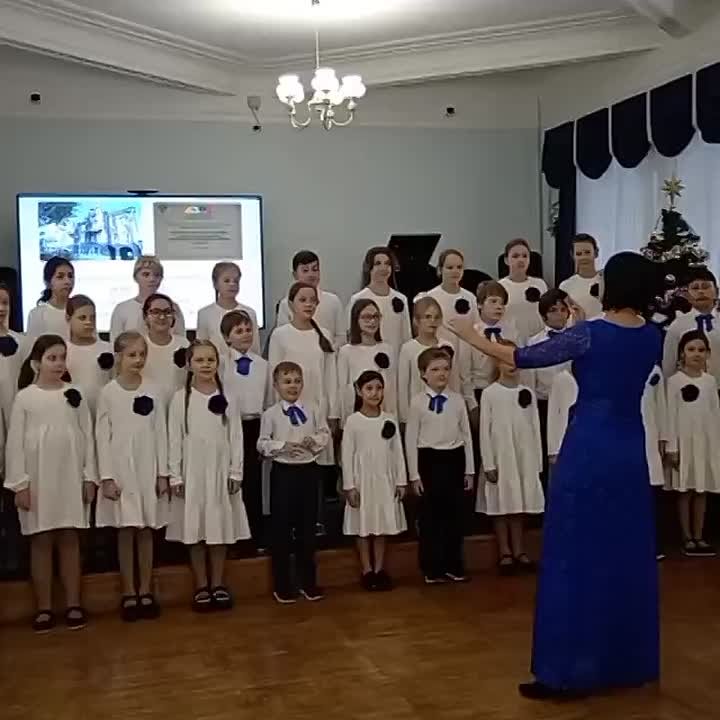 Центральная детская музыкальная школа Саратова признана лучшей в России Торжественная церемония награждения победителей Общероссийского конкурса "Лучшая детская школа искусств" прошла в большом театре в Москве. Награда это...