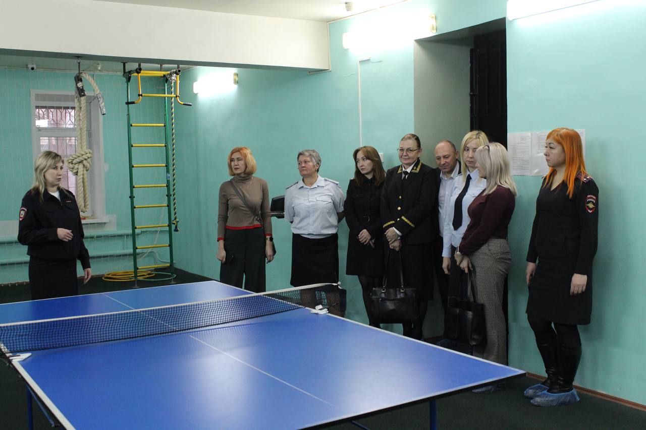 На базе Центра временного содержания несовершеннолетних правонарушителей ГУ МВД России по Саратовской области состоялась межведомственная рабочая встреча с участием представителей всех органов системы профилактики На базе Центра временного содержания несовершеннолетних правонарушителей ГУ МВД России по Саратовской области состоялась межведомственная рабочая встреча с участием представителей всех органов системы профилактики