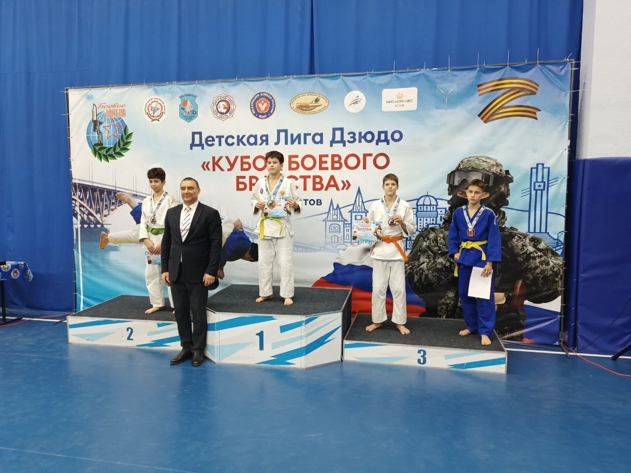 Балаковские спортсмены завоевали медали в областных соревнованиях по дзюдо Балаковские спортсмены завоевали медали в областных соревнованиях по дзюдо