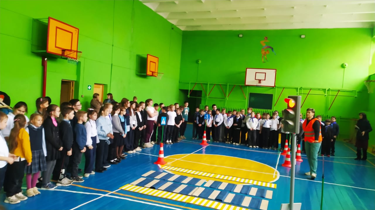 «Лаборатория безопасности» посетила МОУ «СОШ №4 г. Ртищево» «Лаборатория безопасности» посетила МОУ «СОШ №4 г. Ртищево»