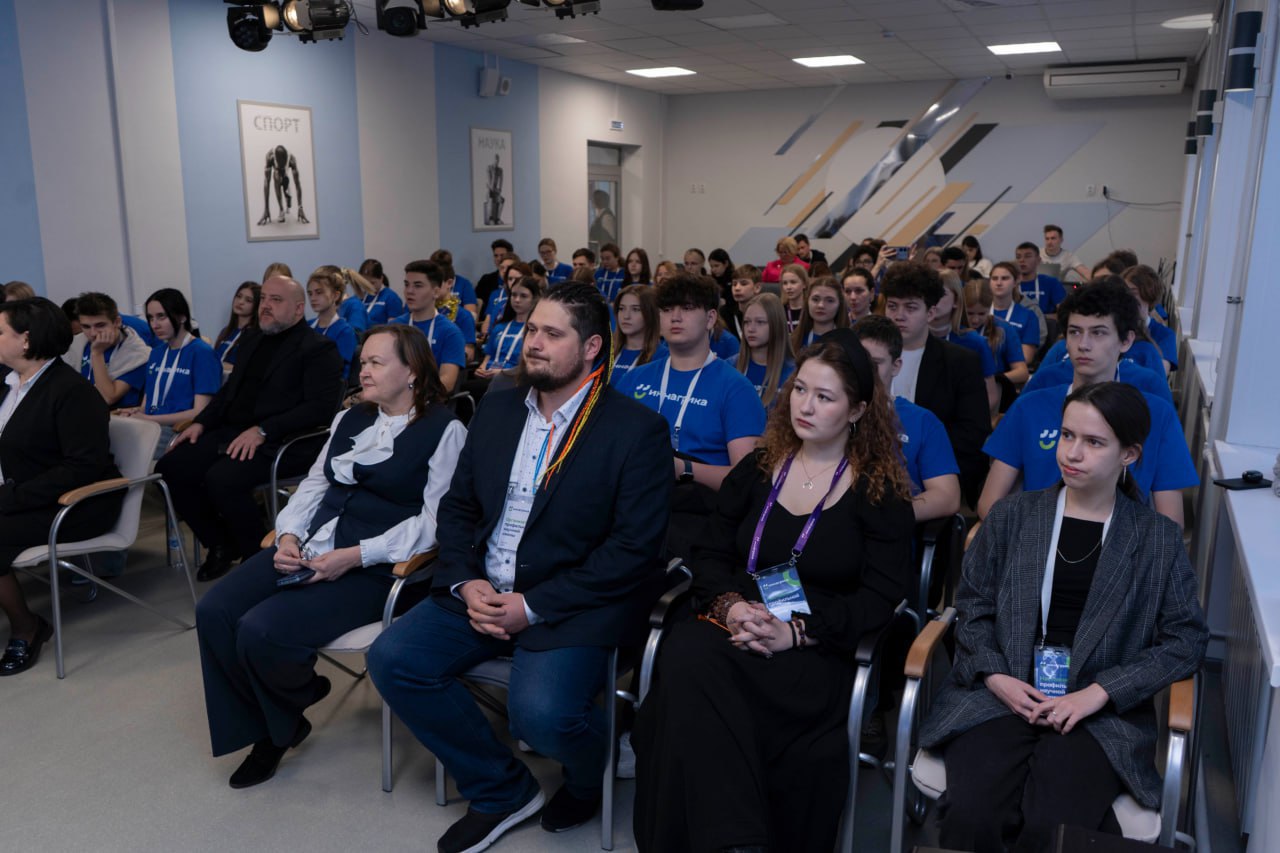 Юные аграрии представили проекты на профильной смене «Галактика 64»