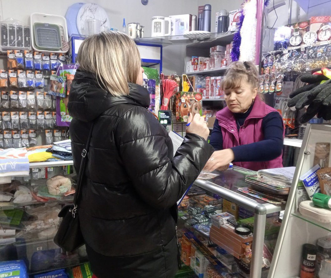 В Энгельсе жителей просят не забывать о правилах ухода за территориями в осенне-зимнее время В Энгельсе жителей просят не забывать о правилах ухода за территориями в осенне-зимнее время