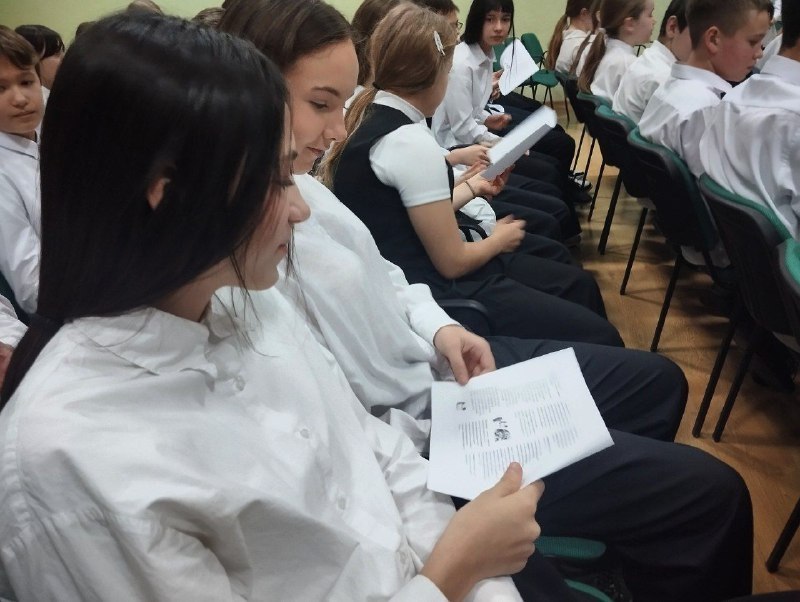 Продолжаются беседы по профилактике вандализма Продолжаются беседы по профилактике вандализма