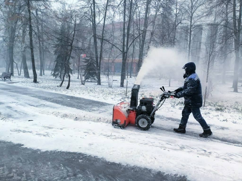 Продолжается ликвидация последствий непогоды Продолжается ликвидация последствий непогоды