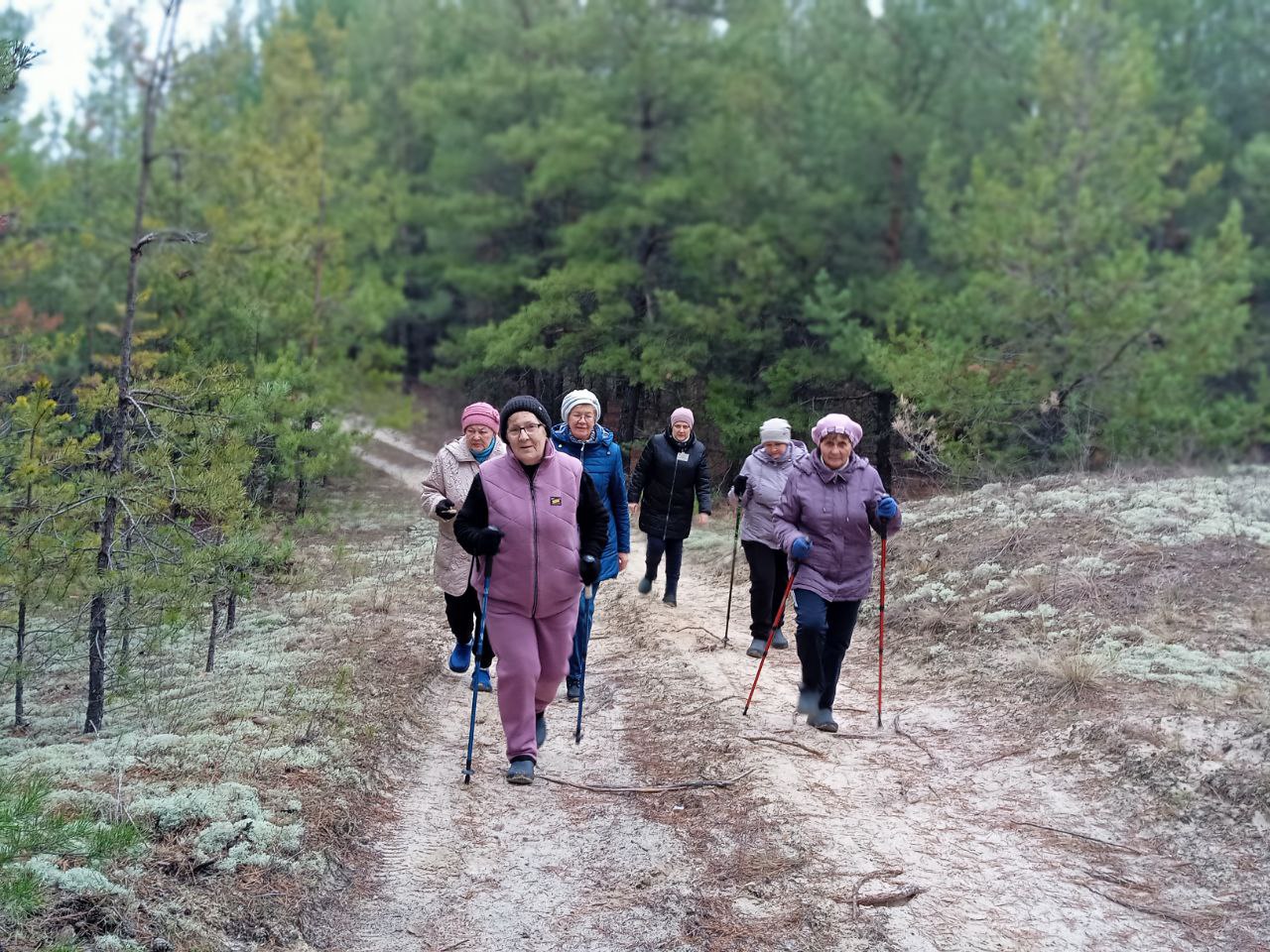Лысогорские пенсионеры на личном примере демонстрируют: возраст – не помеха для активного образа жизни