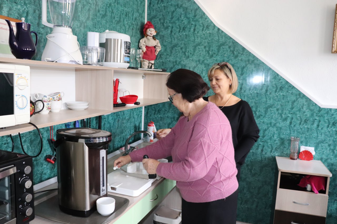 На «Учебных кухнях» области готовят горячие бутерброды, винегрет и праздничные тарталетки