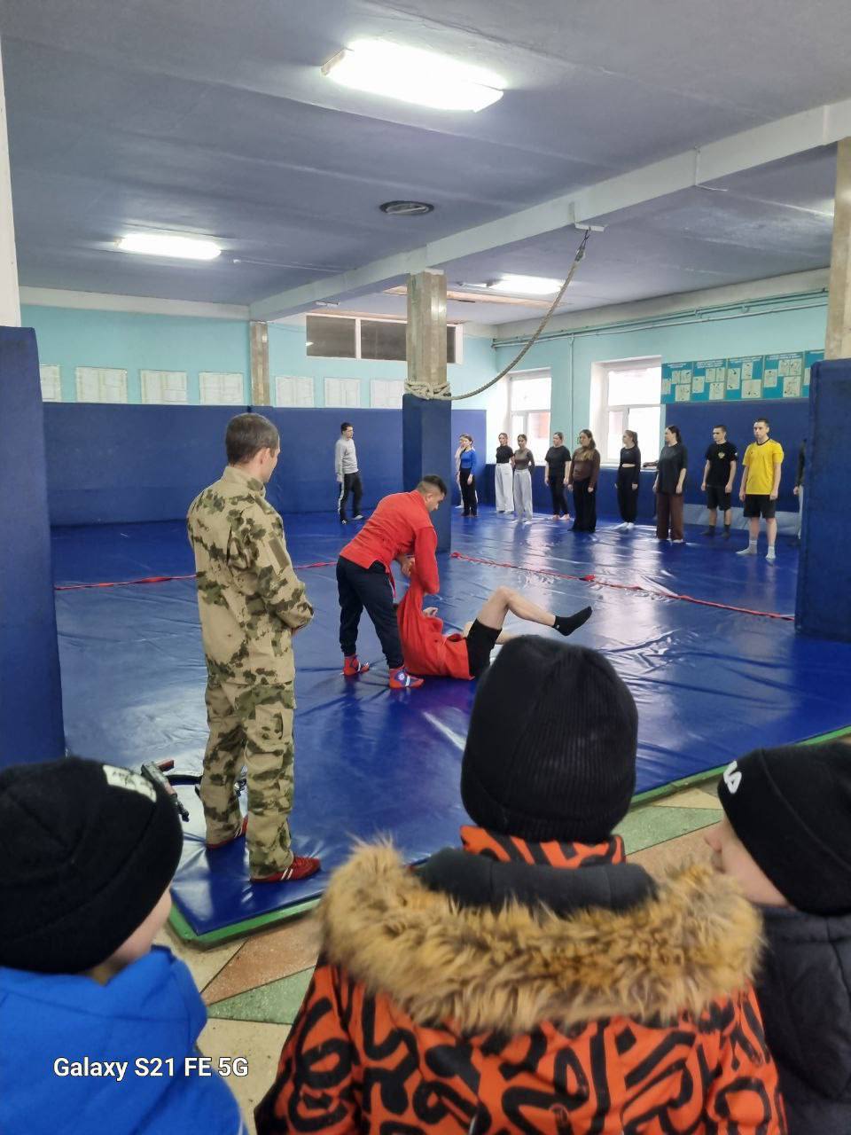 В Центре профессиональной подготовки ГУ МВД России по Саратовской области прошел день открытых дверей В Центре профессиональной подготовки ГУ МВД России по Саратовской области прошел день открытых дверей